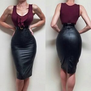Comme USA Black Textured Vegan Leather High Waisted Bodycon Pencil Skirt M